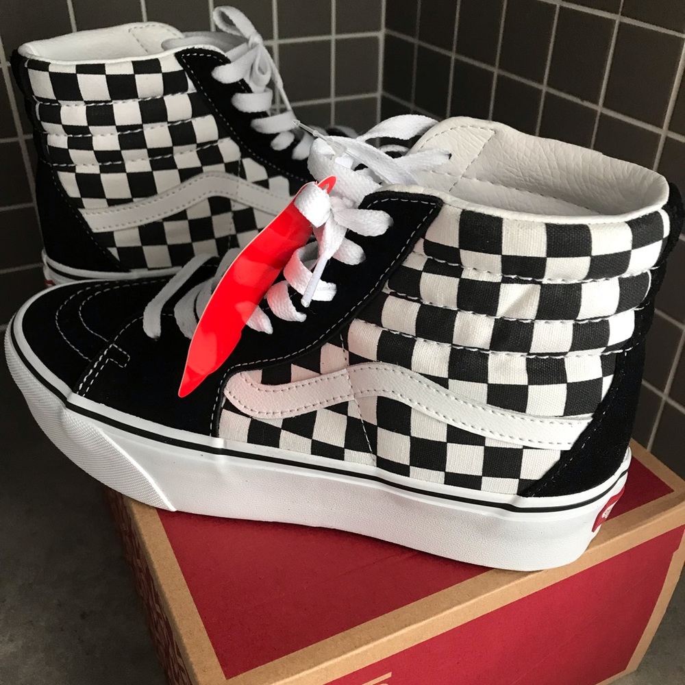 Brand New Vans Sk8-Hi Platform 2, Size 8 W